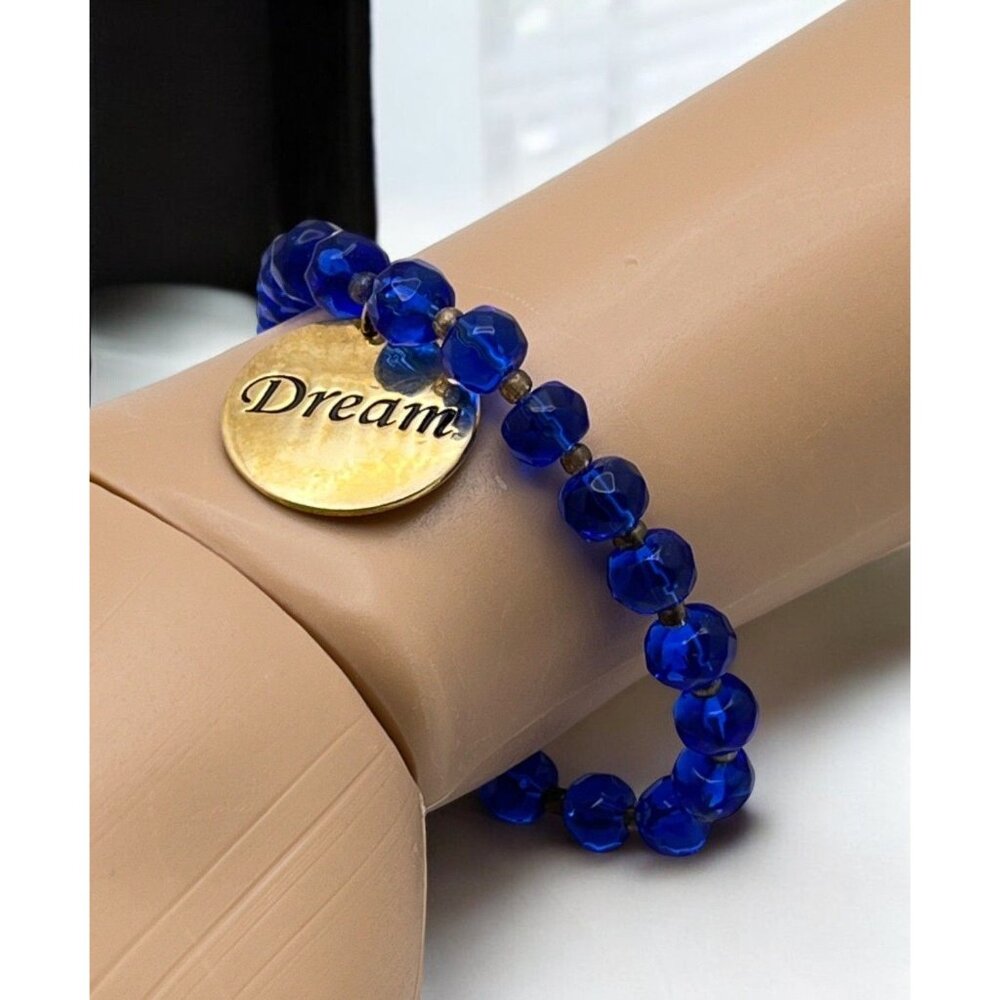 Blue Beaded Bracelet With Dream Gold Tone Charm Rever